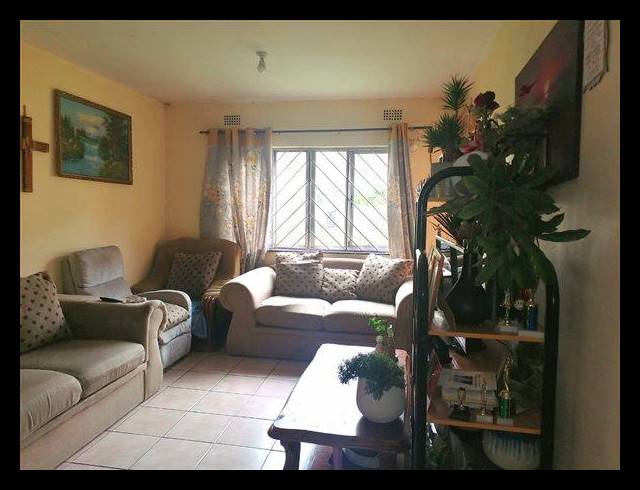 3 BEDROOM APARTMENT FOR SALE IN BRACKENHAM